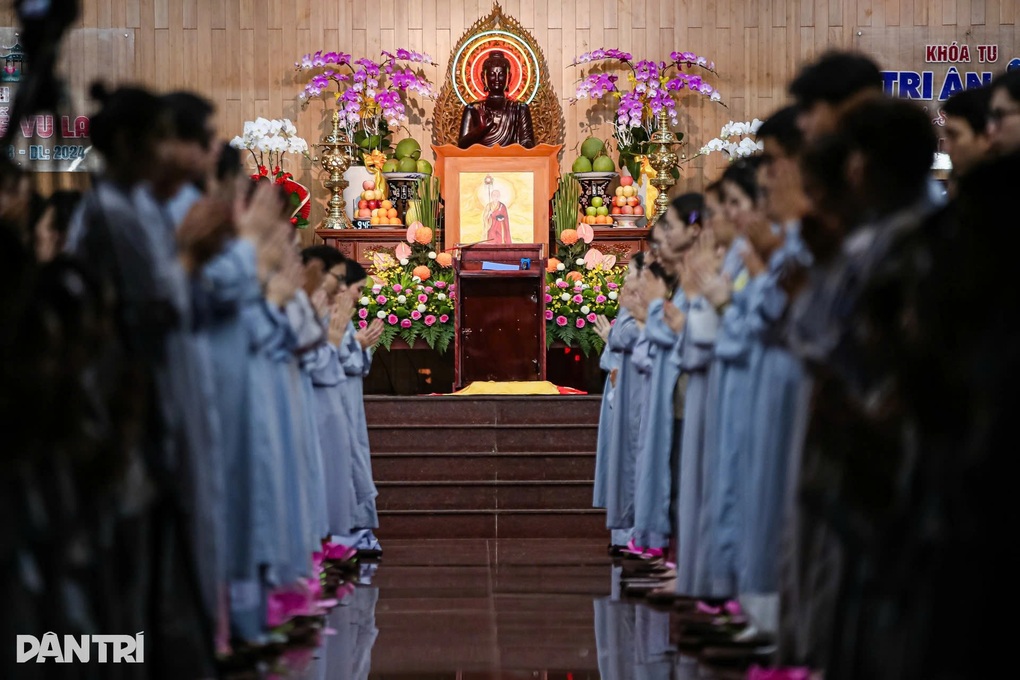 Rằm tháng Giêng ở TPHCM: Đi đâu để cầu an, vãn cảnh đầu năm? - 2