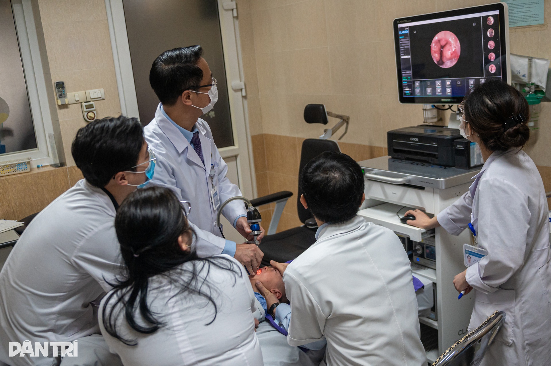 Ca mổ khép lại những đêm trắng mẹ khóc nghẹn vì con liên tục ngưng thở - 5