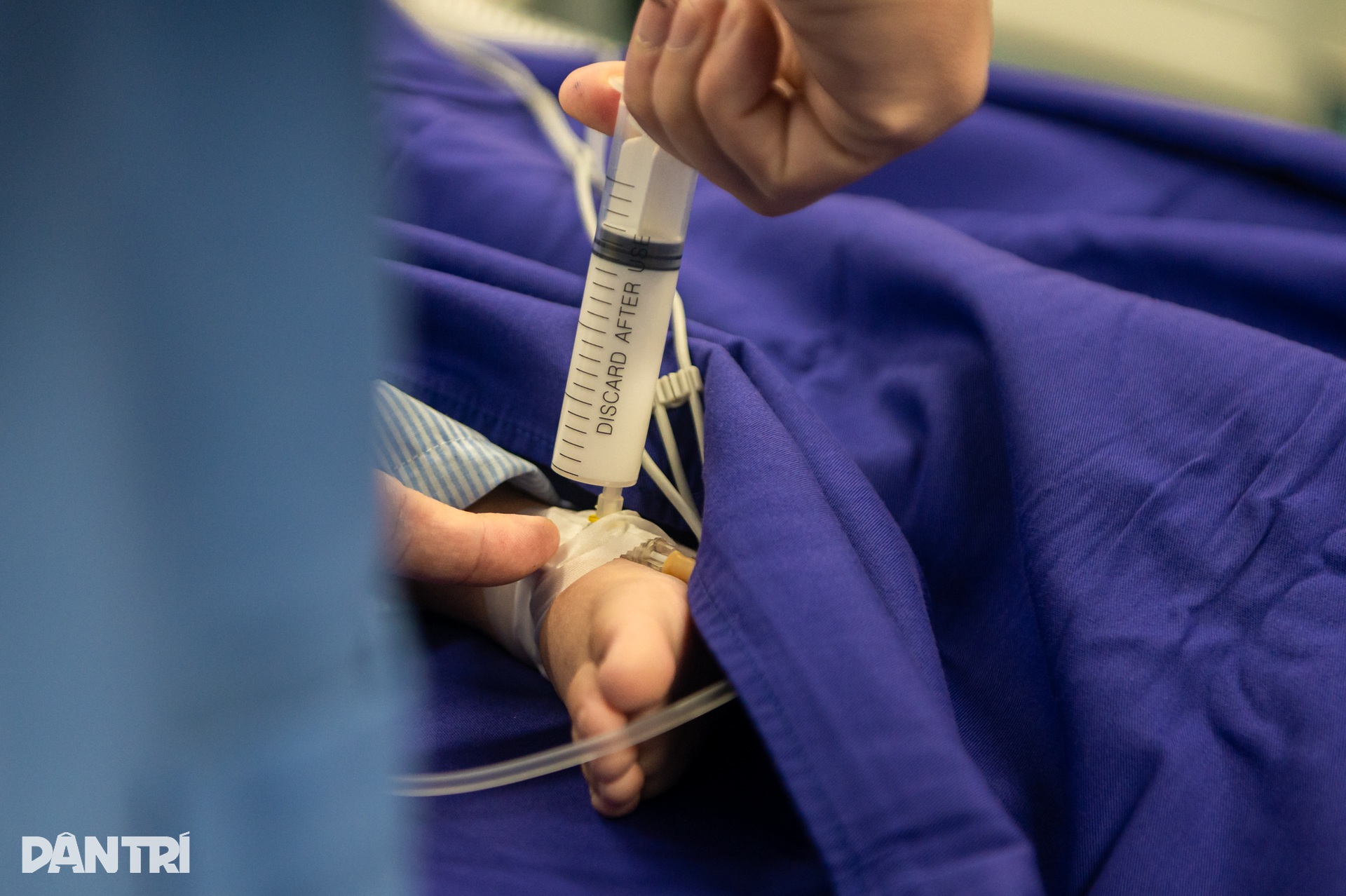 Ca mổ khép lại những đêm trắng mẹ khóc nghẹn vì con liên tục ngưng thở - 7