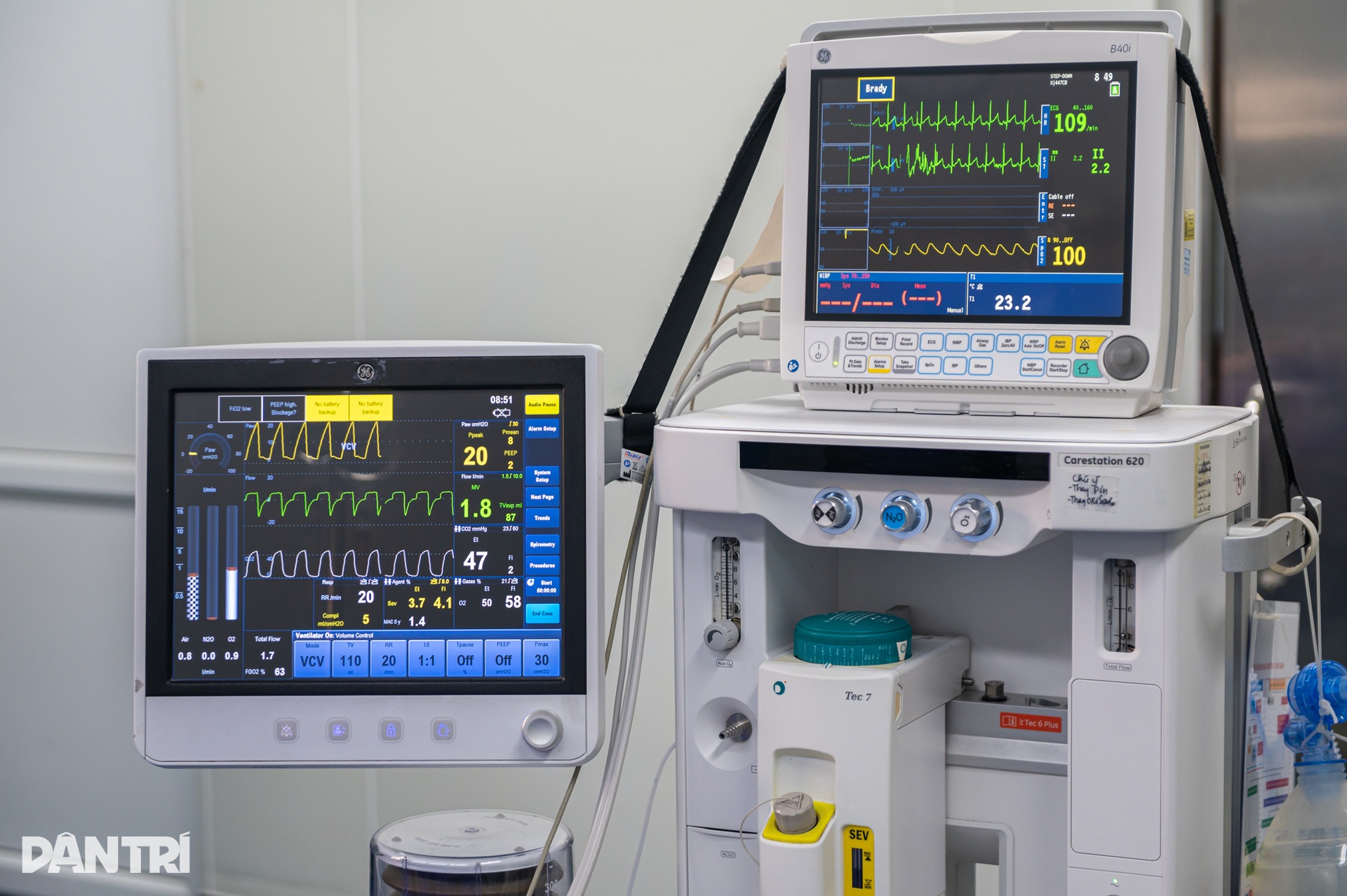 Ca mổ khép lại những đêm trắng mẹ khóc nghẹn vì con liên tục ngưng thở - 12