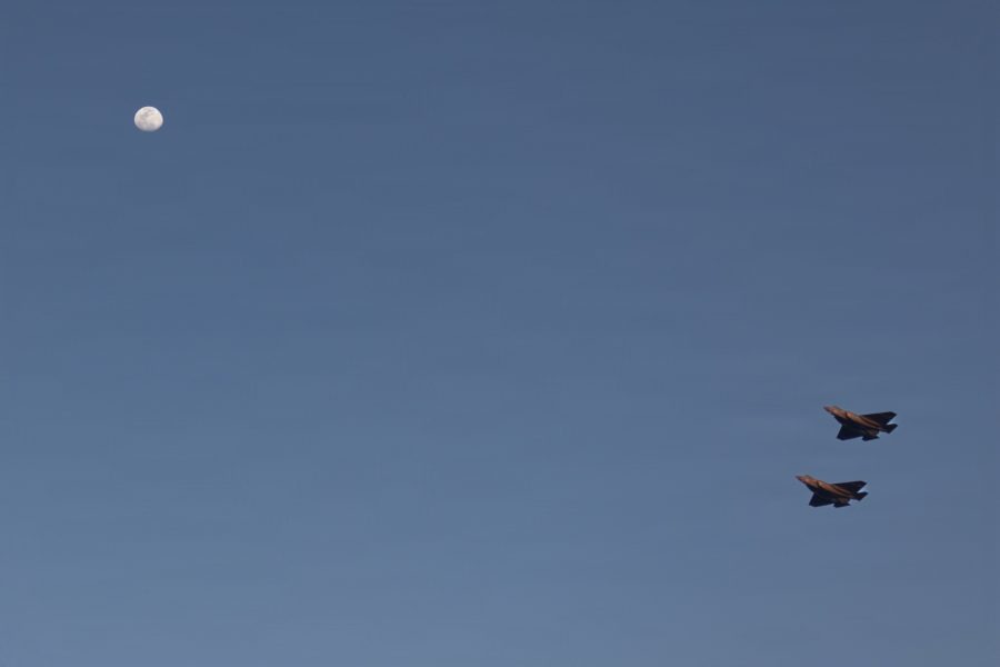 Mỹ “tất tay” với Iran bằng kho vũ khí “siêu đẳng cấp” - Ảnh 3.