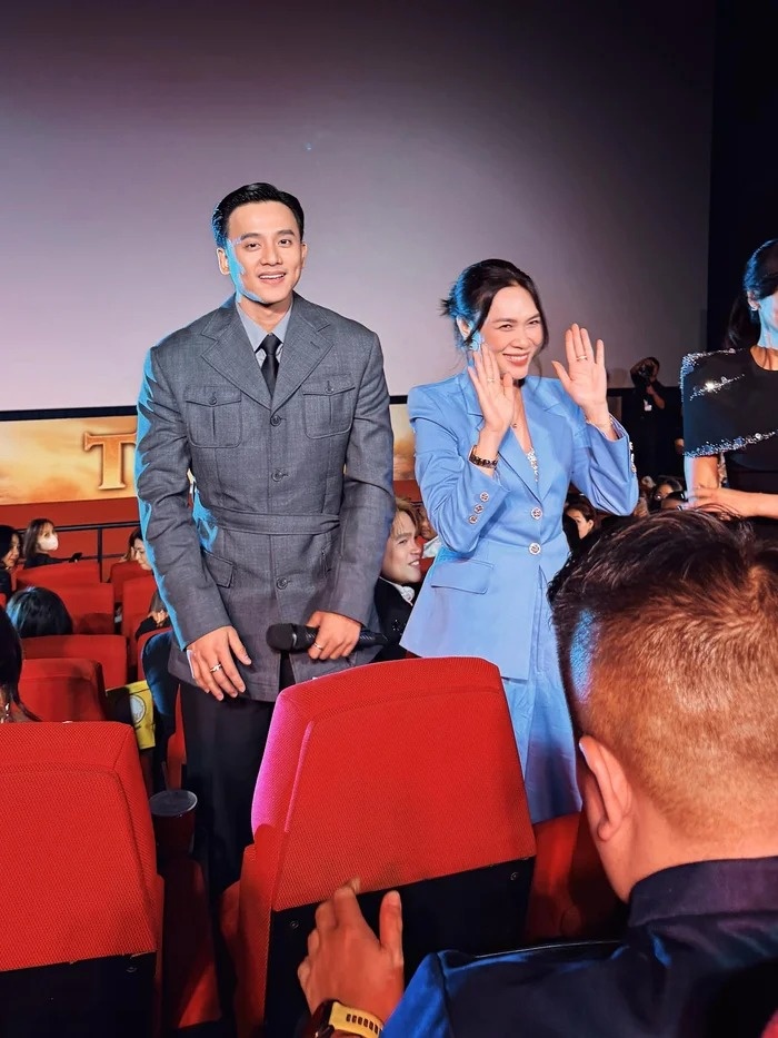 Hòa Minzy phản ứng gắt khi bị nói nịnh Mỹ Tâm 3 Hòa Minzy phản ứng gắt khi bị nói nịnh Mỹ Tâm