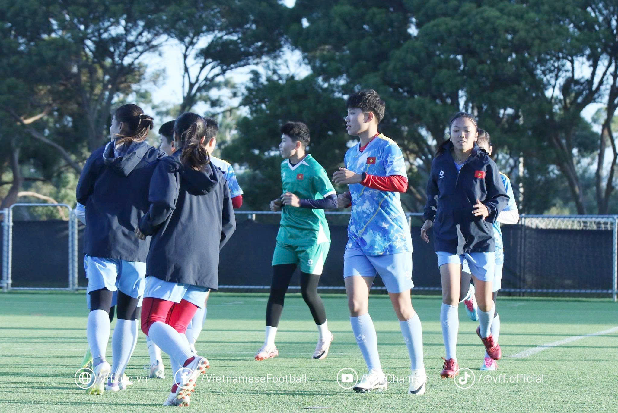 Tuyển nữ Việt Nam “vào guồng”, quyết lấy 3 điểm ngày ra quân 3 Tuyển nữ Việt Nam “vào guồng”, quyết lấy 3 điểm ngày ra quân - Ảnh 3.