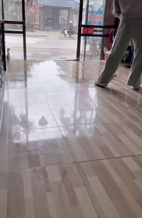 1772526516 322 Am anh voi mua nom keo dai chi em ri