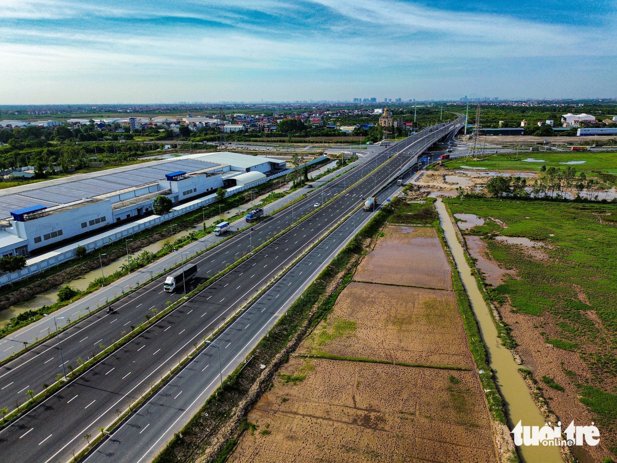 Sớm đưa Hưng Yên trở thành trung tâm công nghiệp hiện đại, thuộc nhóm dẫn đầu cả nước - Ảnh 4.