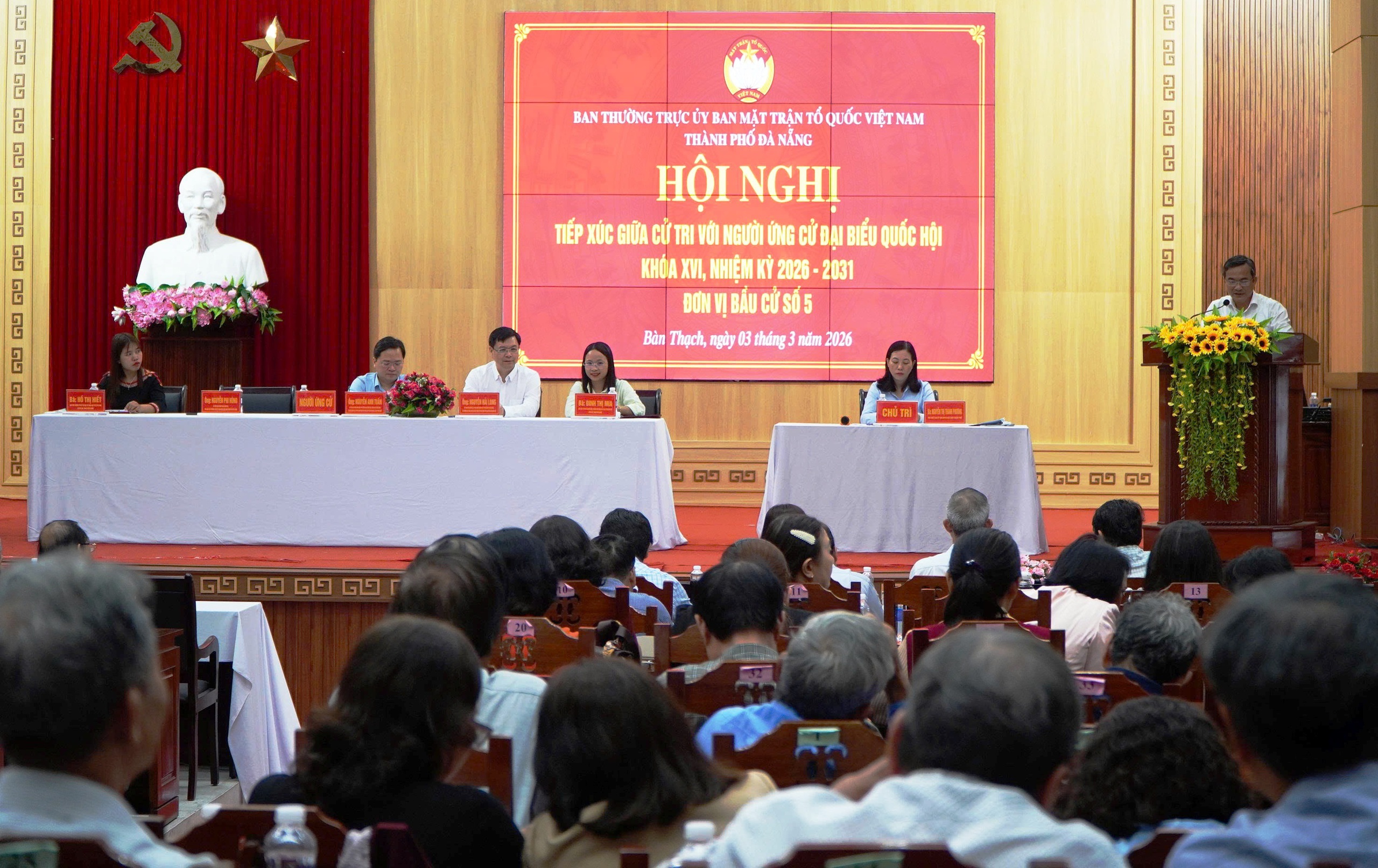 Các ứng cử viên với những cam kết 'nặng ký' 3 Bầu cử Quốc hội: Các ứng cử viên với những cam kết 'nặng ký' tại nghị trường - Ảnh 3.