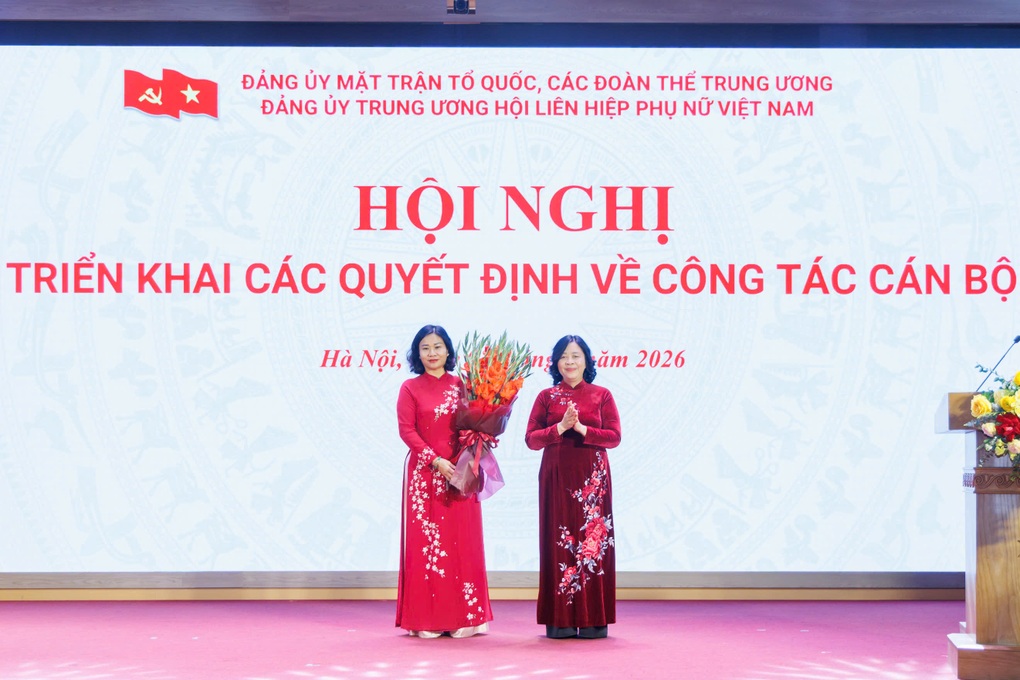Hai nữ Ủy viên Trung ương được Bộ Chính trị điều động vị trí công tác - 2