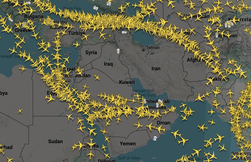 Vietnam Airlines nắn đường bay châu Âu, giá vé chạm mốc 150 triệu - 2