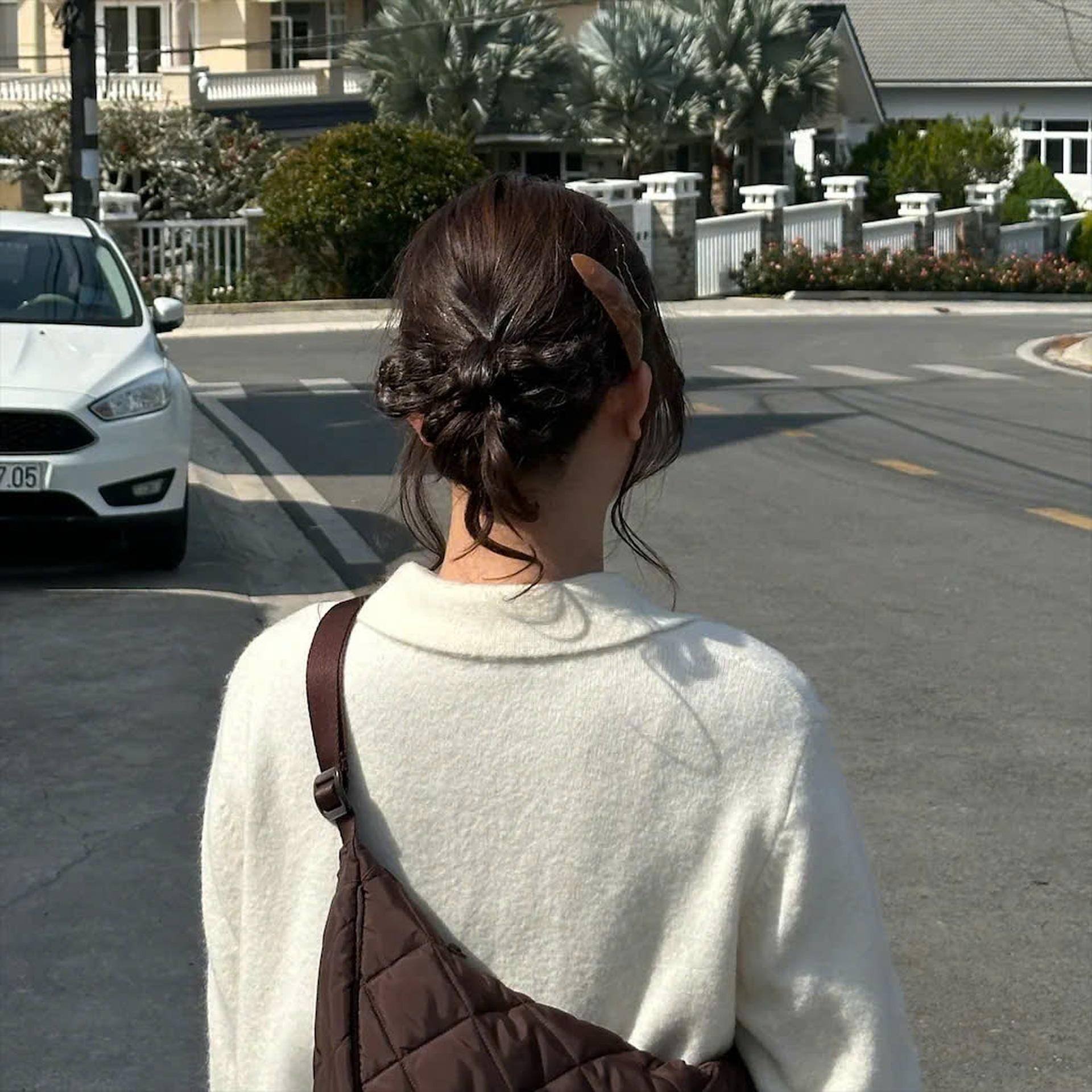 Cô gái Lâm Đồng được chồng tạo loạt kiểu tóc “nàng thơ” gây sốt - 2