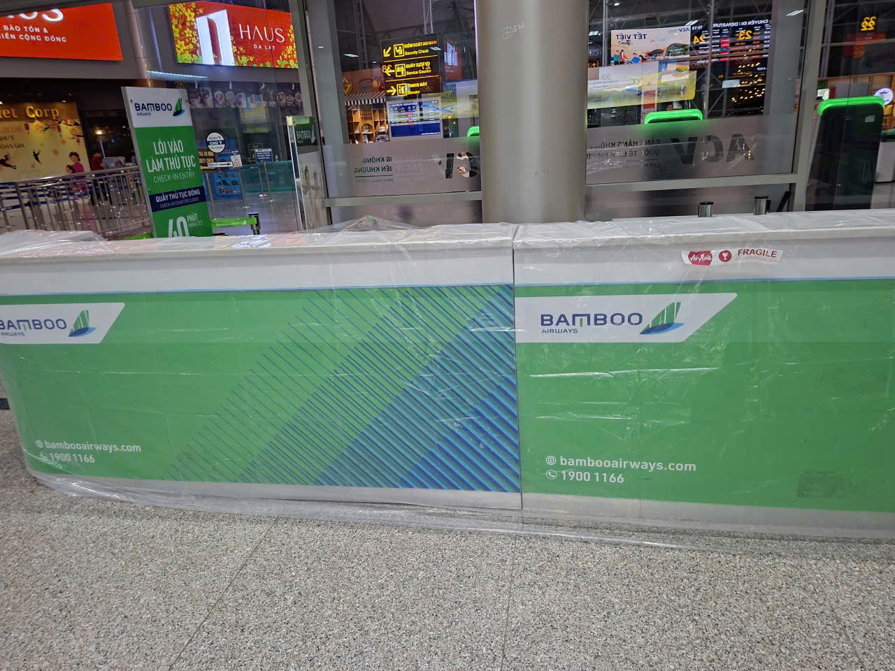 Sân bay Liên Khương vắng lặng trước giờ đóng cửa để 'đại tu'- Ảnh 3. Sân bay Liên Khương vắng lặng trước giờ đóng cửa để 'đại tu'- Ảnh 3.