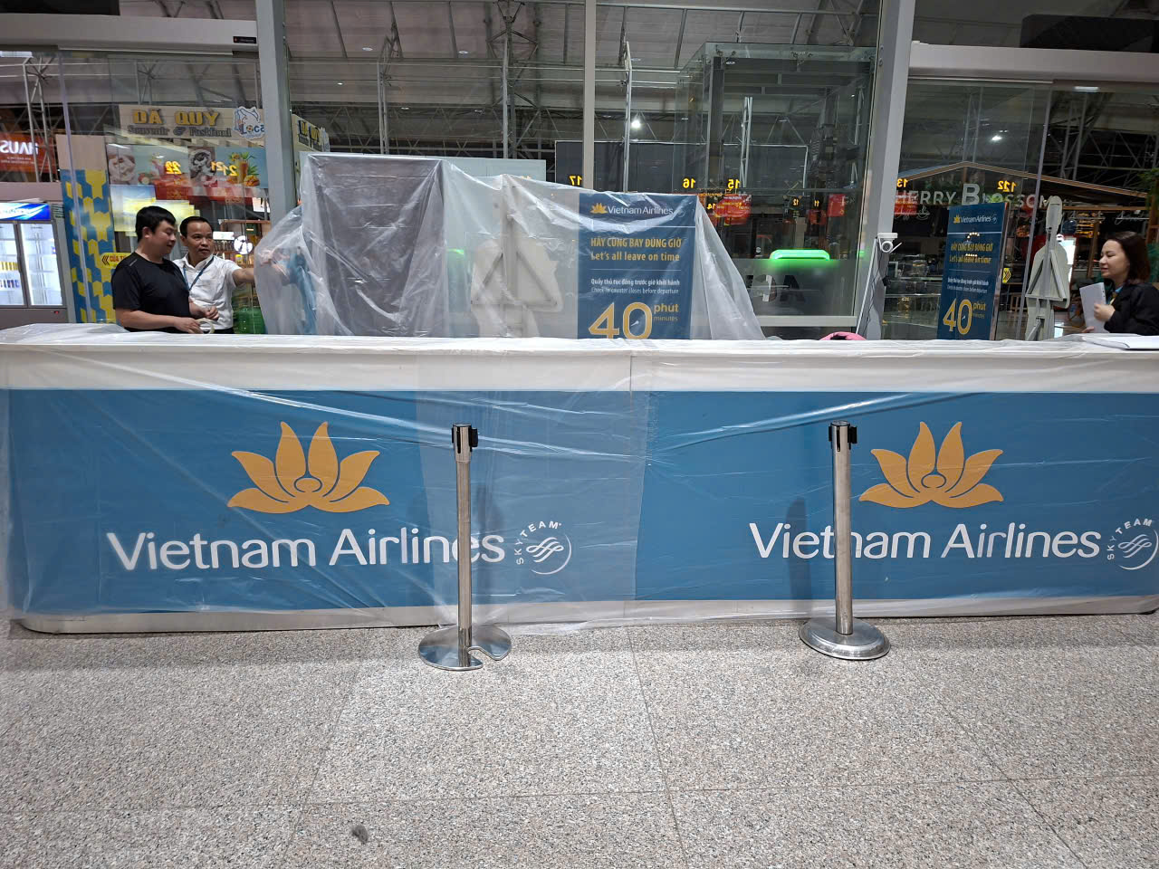 Sân bay Liên Khương vắng lặng trước giờ đóng cửa để 'đại tu'- Ảnh 4. Sân bay Liên Khương vắng lặng trước giờ đóng cửa để 'đại tu'- Ảnh 4.