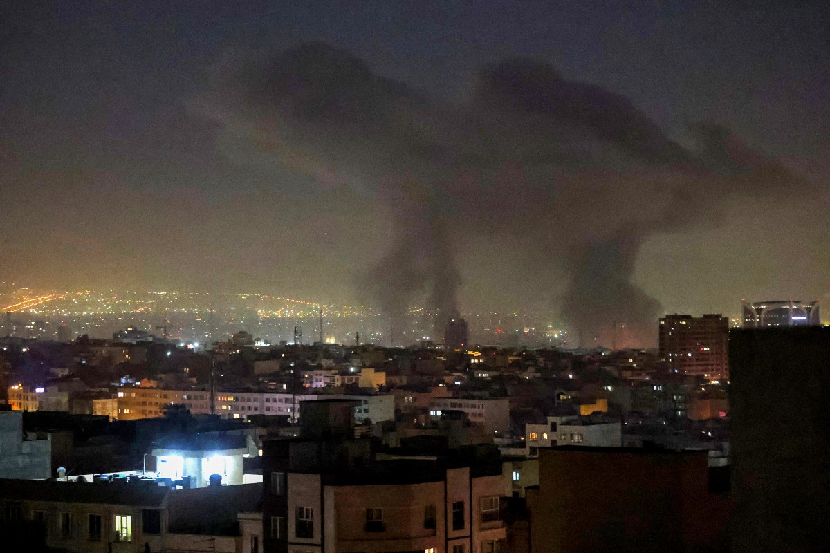 Người dân Iran kể lại cuộc sống dưới làn bom đạn 3 Iran - Ảnh 3.