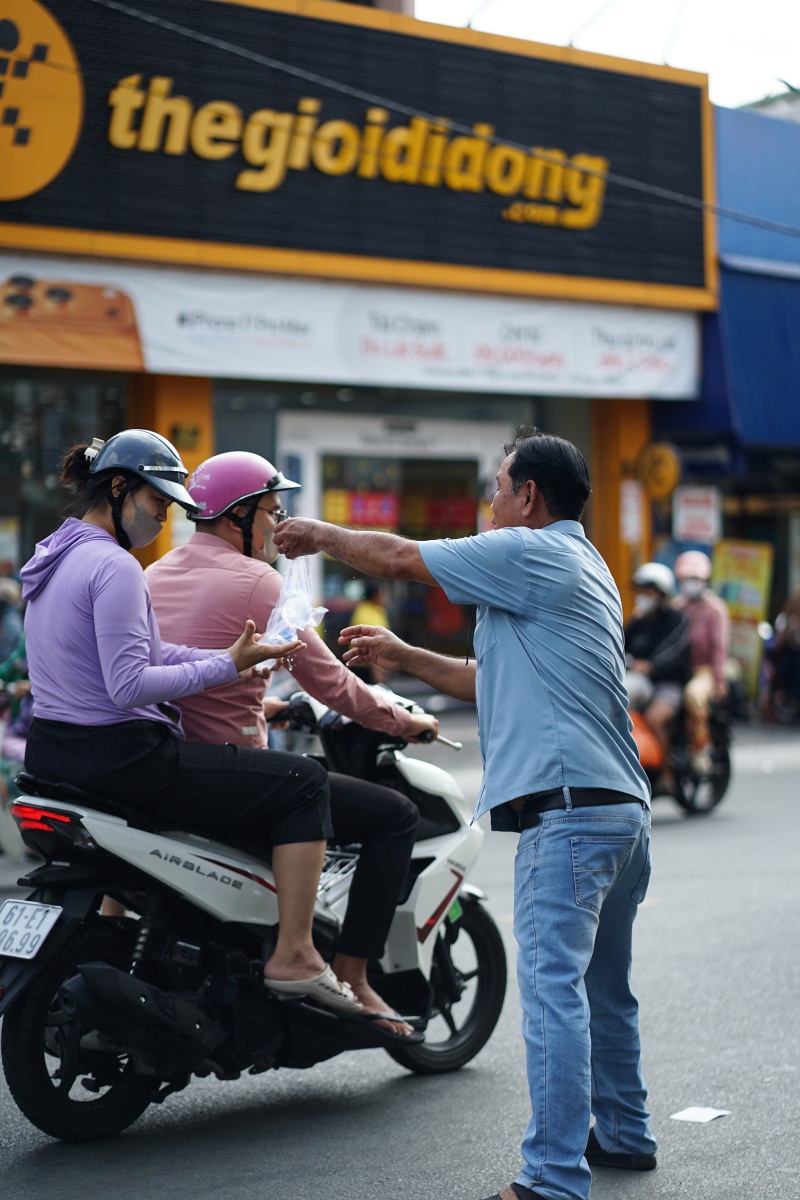 Nhiều du khách bất ngờ tại lễ hội mà 