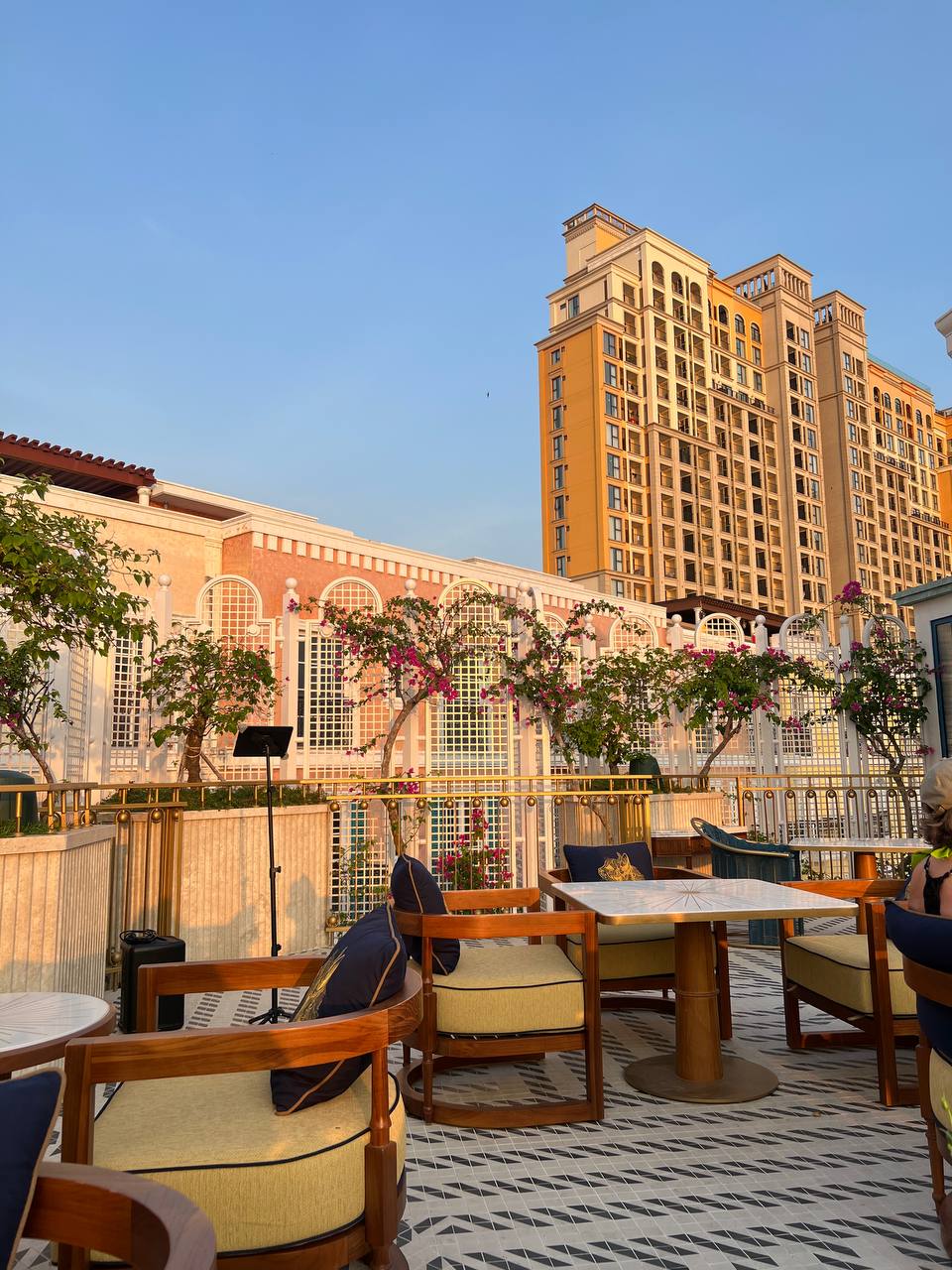 Trải nghiệm La Festa Phú Quốc: Bỏ chục triệu một đêm cho resort ngập đồ hiệu đổi lấy khoảnh khắc săn hoàng hôn điểm 10- Ảnh 7.