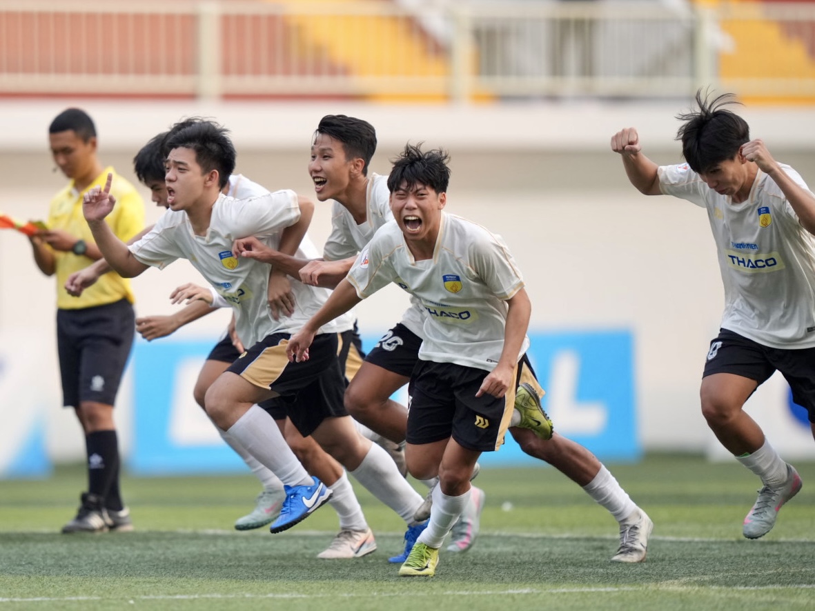 Trường ĐH Công nghệ TP.HCM: Khẳng định tham vọng- Ảnh 2.