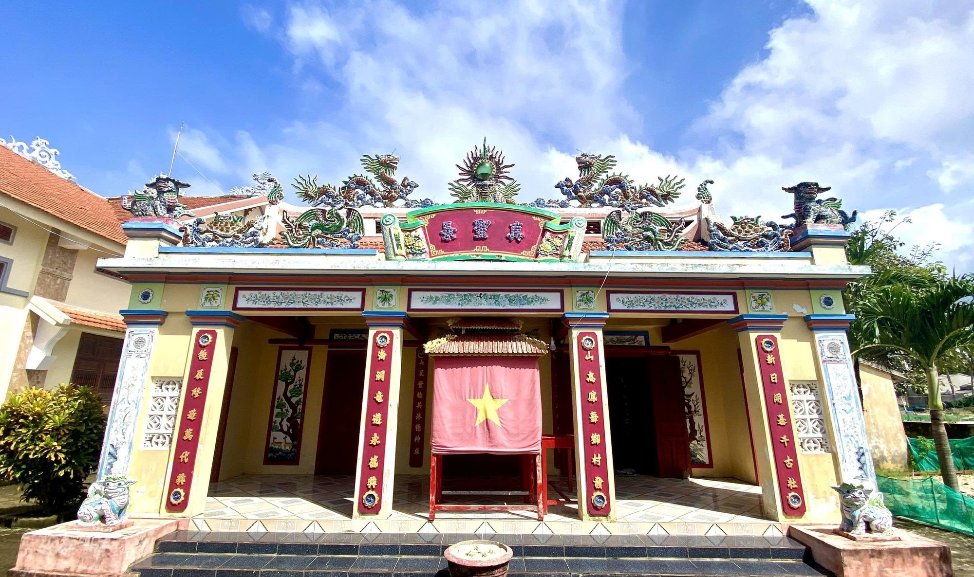 Vật thiêng của làng: Hai bộ xương ‘thần Nam Hải’ trên đảo Lý Sơn- Ảnh 3.