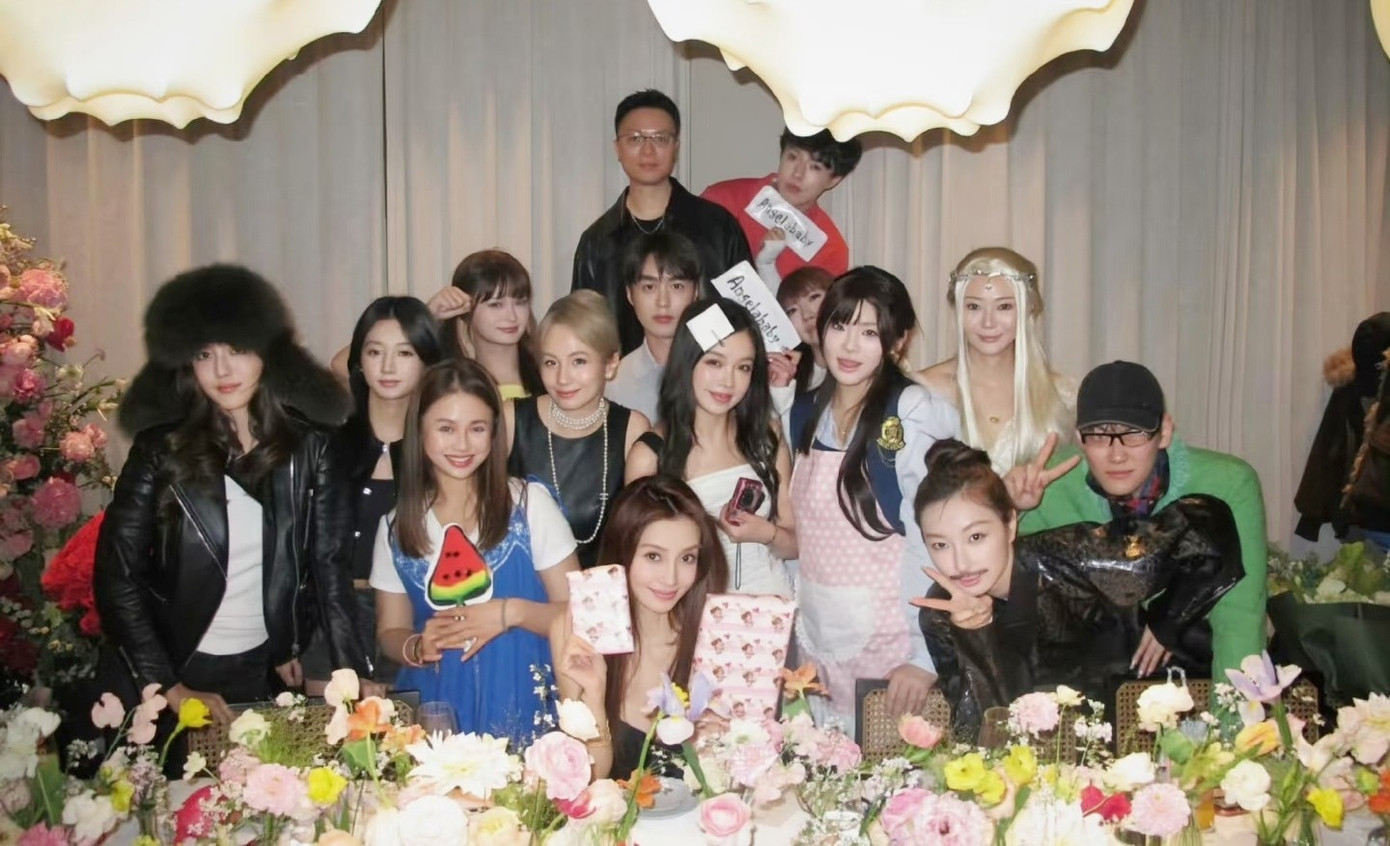 Sự hết thời của mỹ nhân lai đẹp nhất showbiz: Bị cấm sóng vì dự show thoát y, cả dàn sao xa lánh- Ảnh 12.