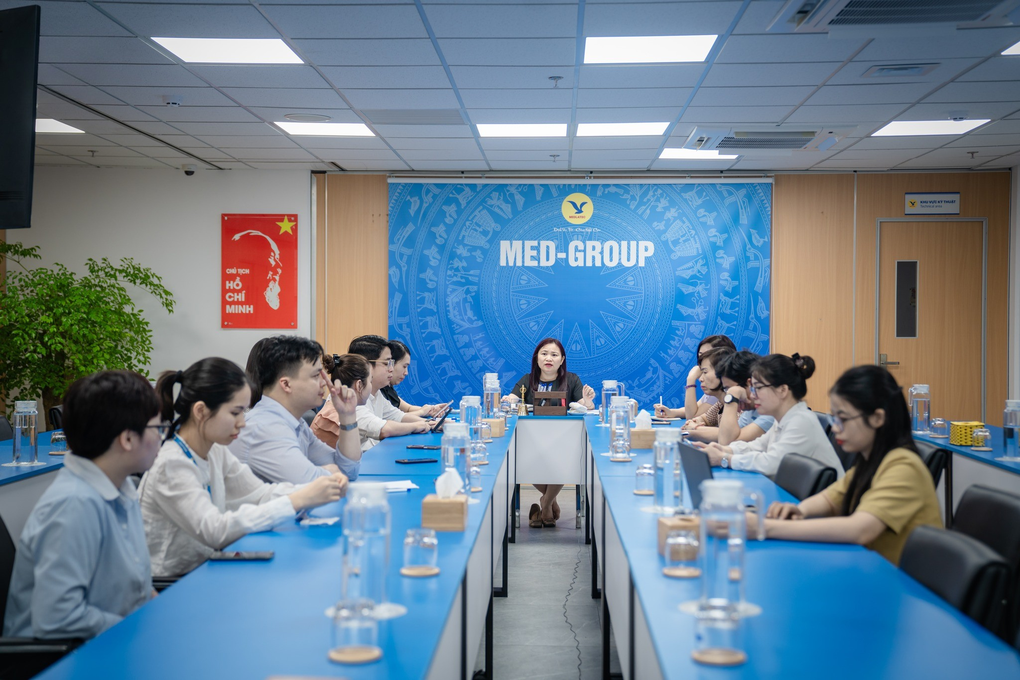 ThS.BS.CKII Nguyễn Thị Kim Len: Người cầm lái “con tàu chuyên môn”, dệt nên giá trị cho MEDLATEC - 3