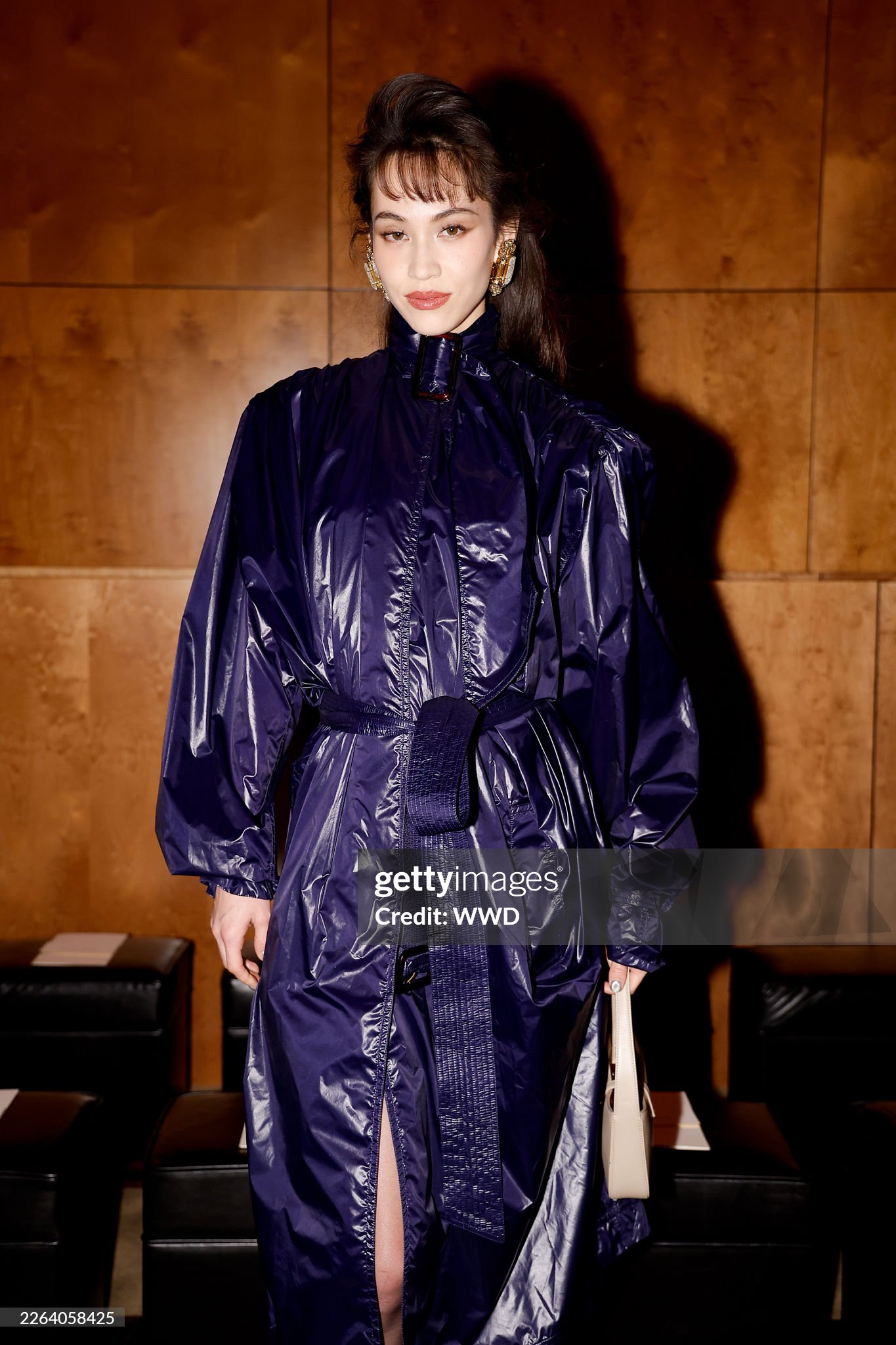 Rosé kín đáo nhưng tỏa sáng đến show Saint Laurent, Cha Eun Woo đã bị thay bằng nam thần 