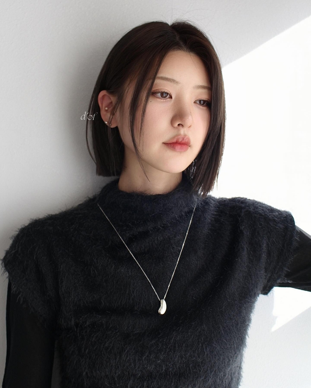 Tóc bob layer đang trở lại: 15 kiểu hack tuổi cho phụ nữ 30+ muốn trẻ hơn mà không cần “cưa sừng”- Ảnh 13.