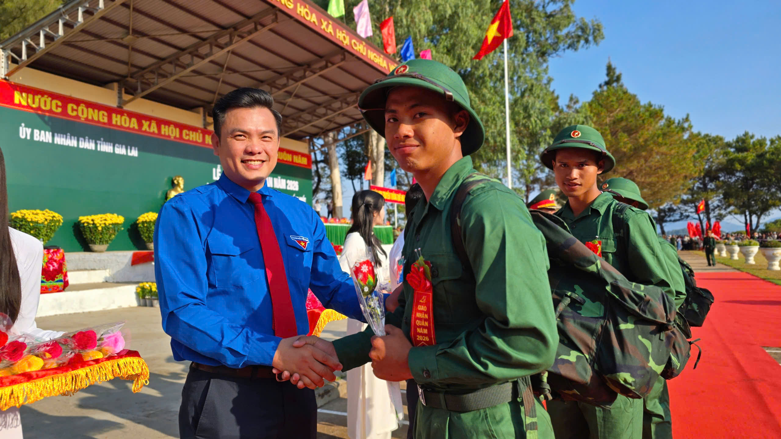 Thanh niên sẵn sàng thử thách trong môi trường mới 1 Giao nhận quân năm 2026: Thanh niên sẵn sàng thử thách trong môi trường mới - Ảnh 2.