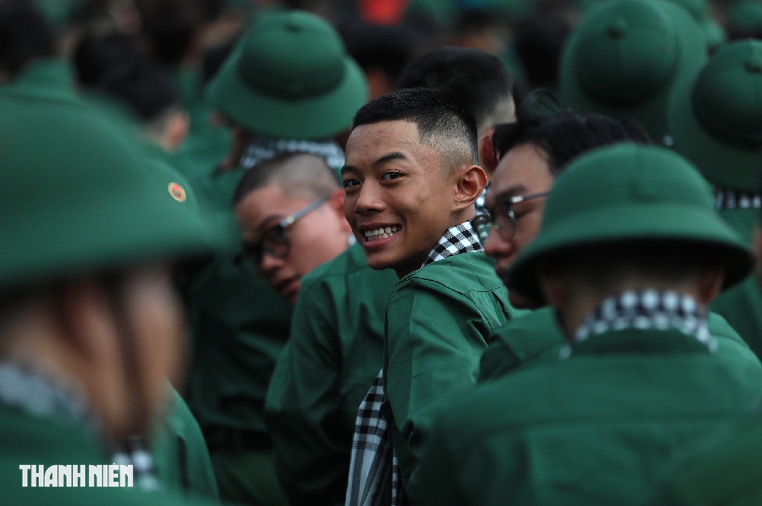 Hơn 9.000 thanh niên TP.HCM lên đường nhập ngũ - Ảnh 7.