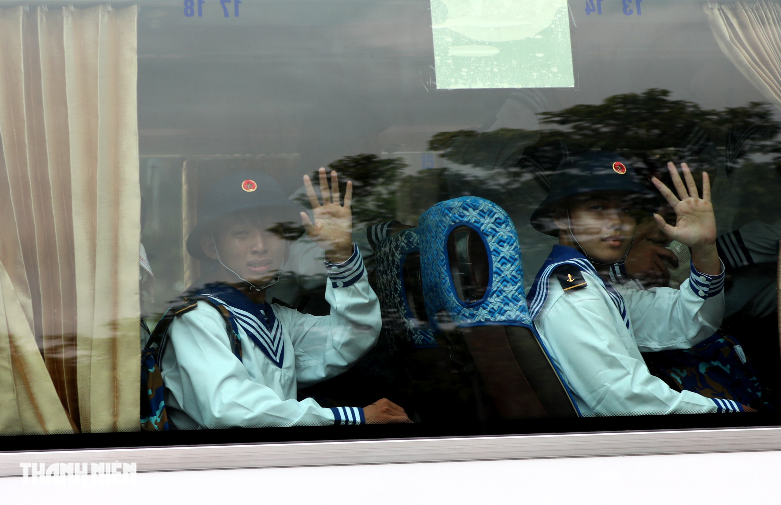 Hơn 9.000 thanh niên TP.HCM lên đường nhập ngũ - Ảnh 17.