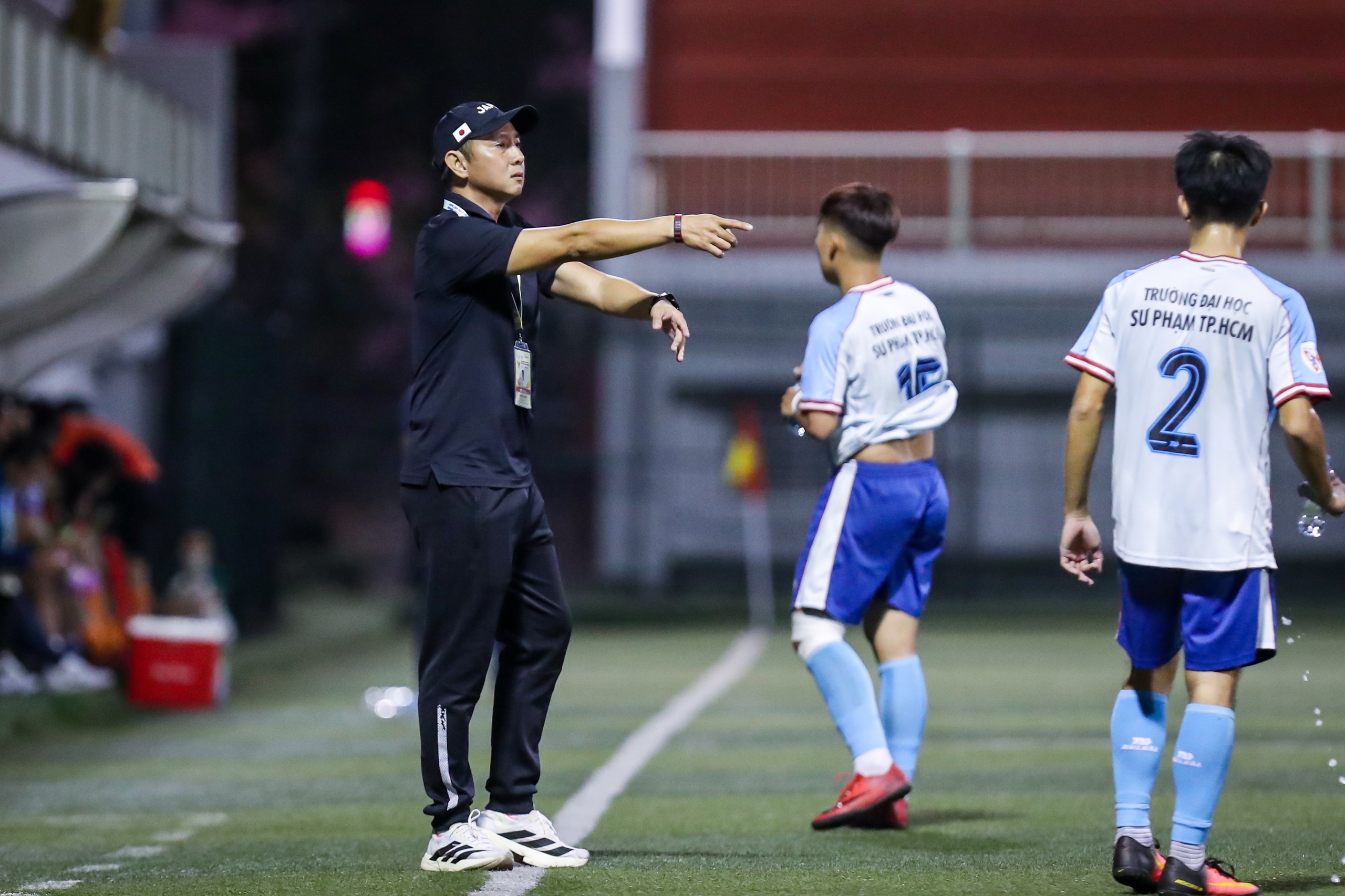 Đội Trường ĐH Sư phạm TP.HCM sẽ tạo 'địa chấn' ở Nha Trang?- Ảnh 3. Đội Trường ĐH Sư phạm TP.HCM sẽ tạo 'địa chấn' ở Nha Trang?- Ảnh 3.