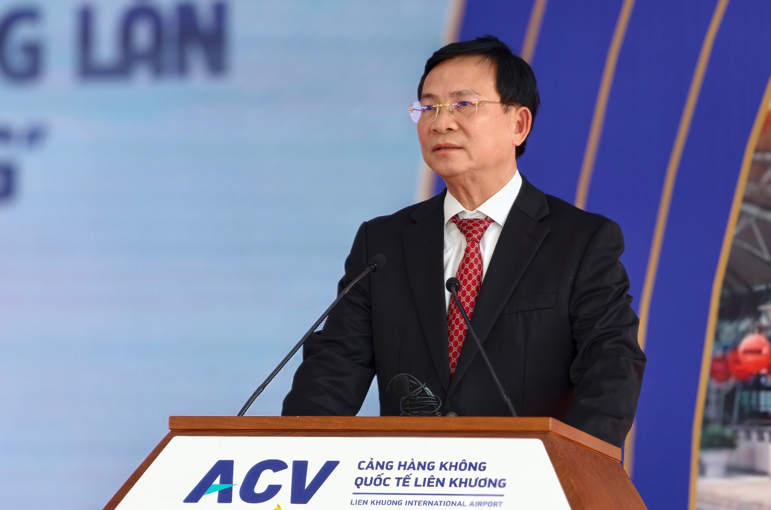 - Ảnh 4. - Ảnh 4.