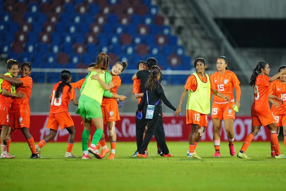 Đại diện Nam Á thường thua trong các cuộc chạm trán tuyển nữ Việt Nam. Ảnh: TAFS. chenh-lech-dang-cap-an-do-doi-dien-con-ac-mong-tuyen-viet-nam (2).jpg