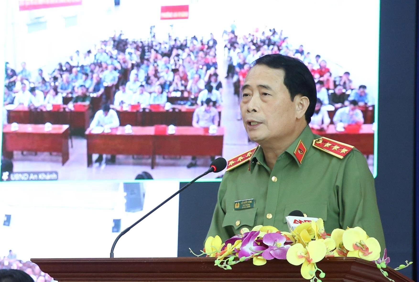 - Ảnh 2. - Ảnh 2.