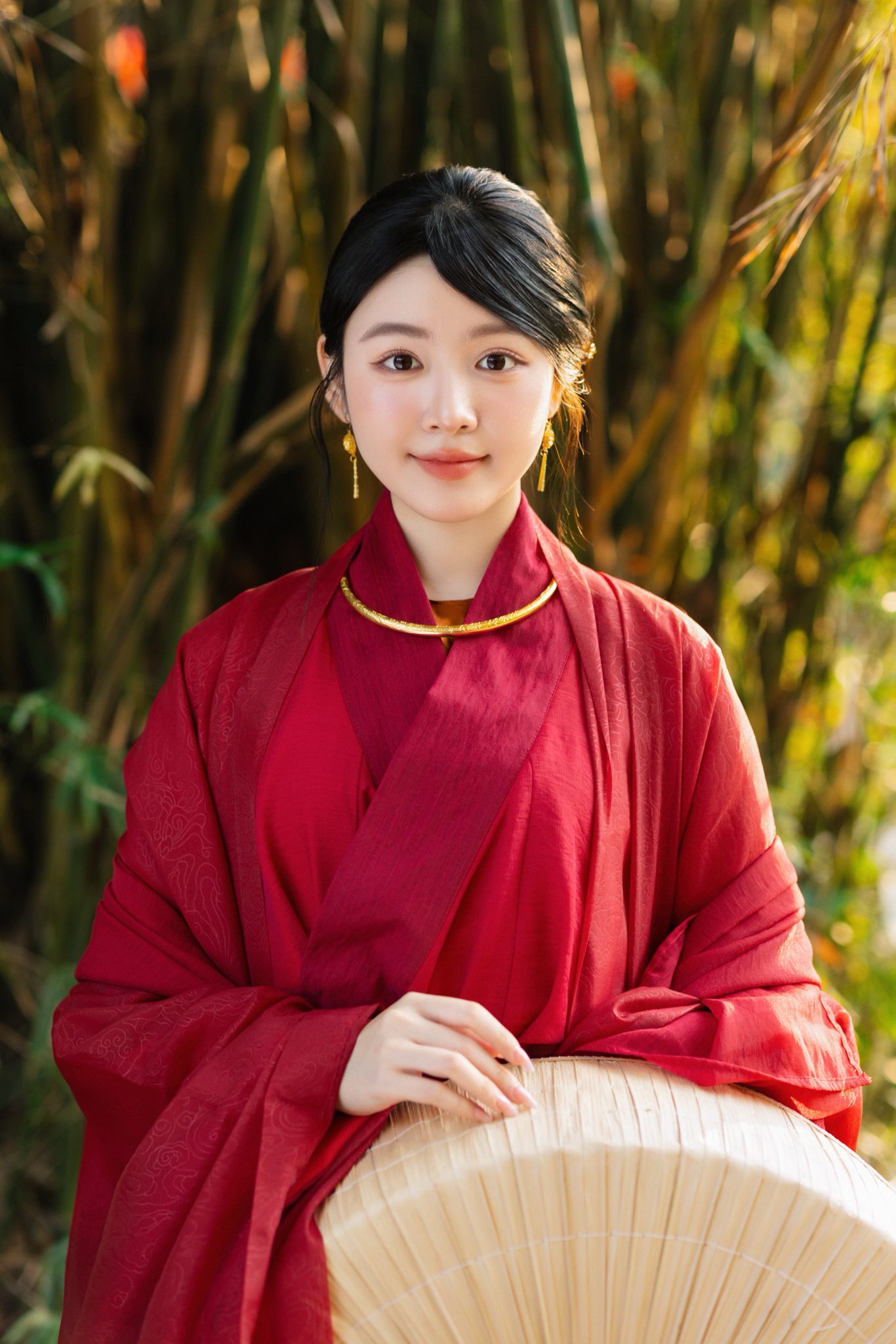 Phản ứng của Lọ Lem giữa lúc rộ nghi vấn hẹn hò chàng trai giàu có- Ảnh 5.