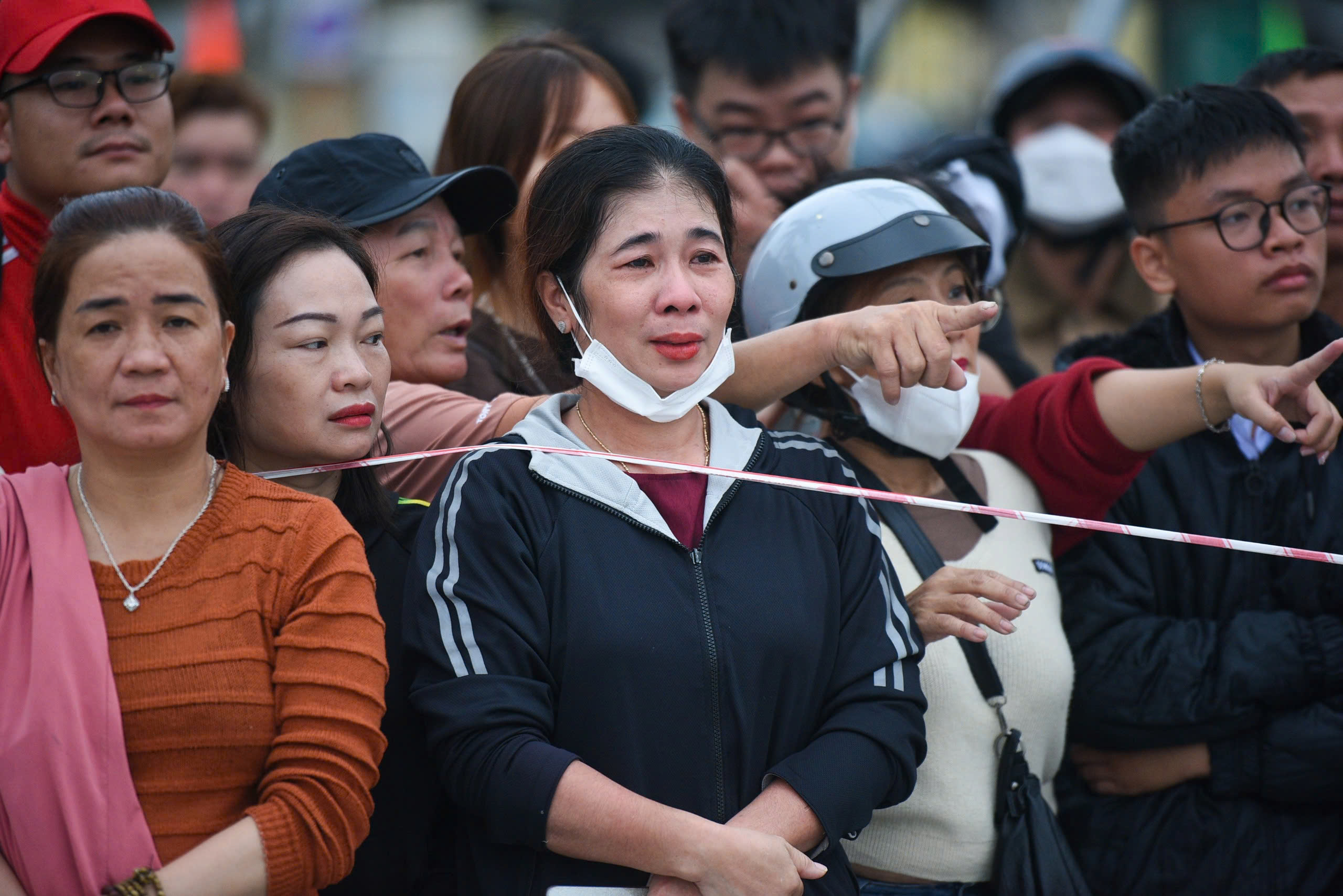 Hàng nghìn thanh niên nhập ngũ, tân binh xúc động nói về lời hứa với gia đình- Ảnh 9.