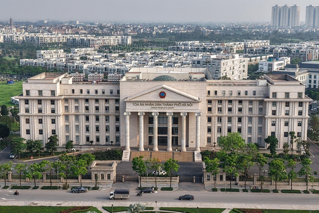 Cựu lãnh đạo phường Thanh Trì bảo kê sai phạm xây dựng - 2