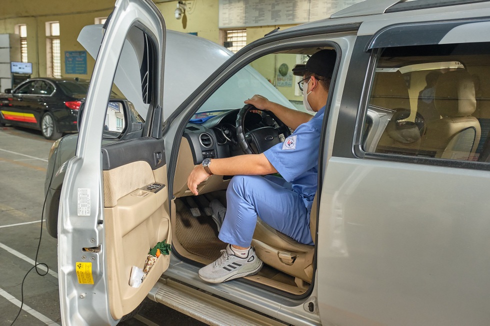 Đại diện trung tâm đăng kiểm: “Kiểm định khí thải để đạt không khó” - 2