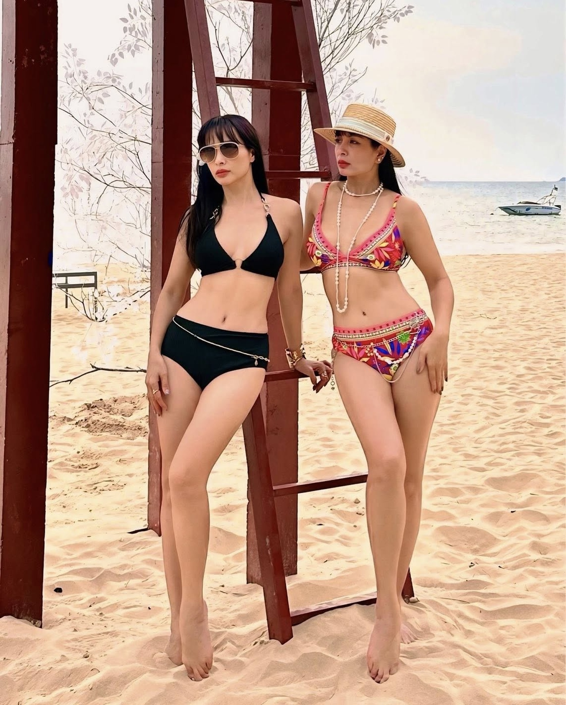 Nhan sắc nóng bỏng tuổi U50 của cặp song sinh Thúy Hằng - Thúy Hạnh - 10