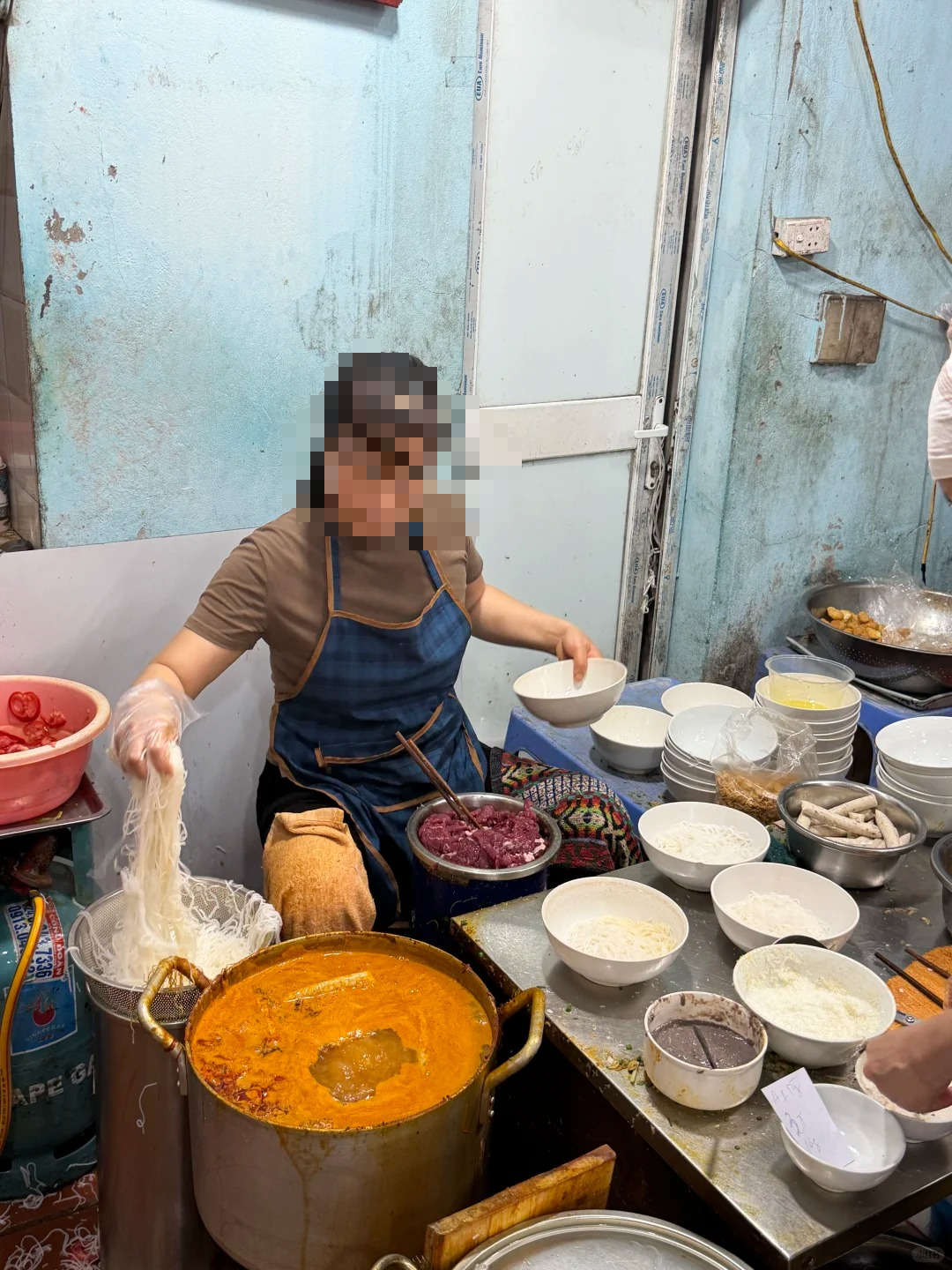 Ẩm thực vỉa hè Việt Nam bị chê trên MXH Trung Quốc và màn đáp trả 10 điểm tinh tế của netizen Việt- Ảnh 4.