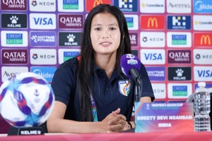 HLV Amelia Valverde: “Việt Nam có nhiều cầu thủ chất lượng vì họ từng dự World Cup”