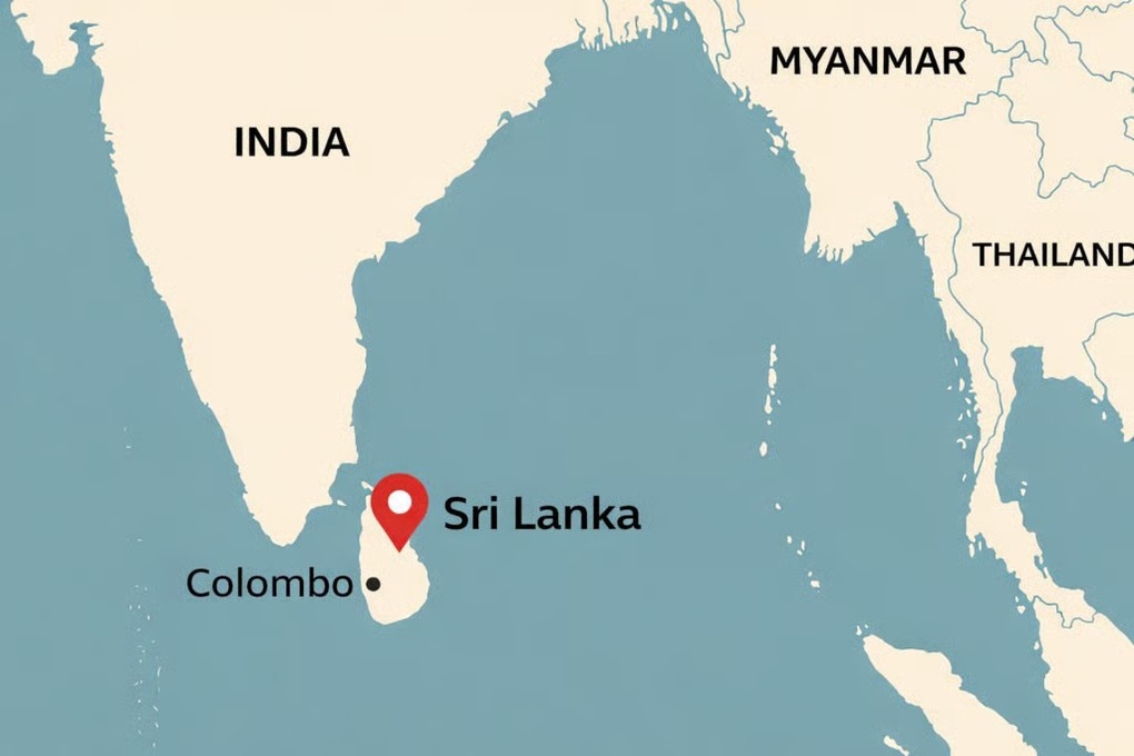 Tàu hộ vệ Iran bị tàu ngầm tấn công, hơn 100 người nghi mất tích - 2