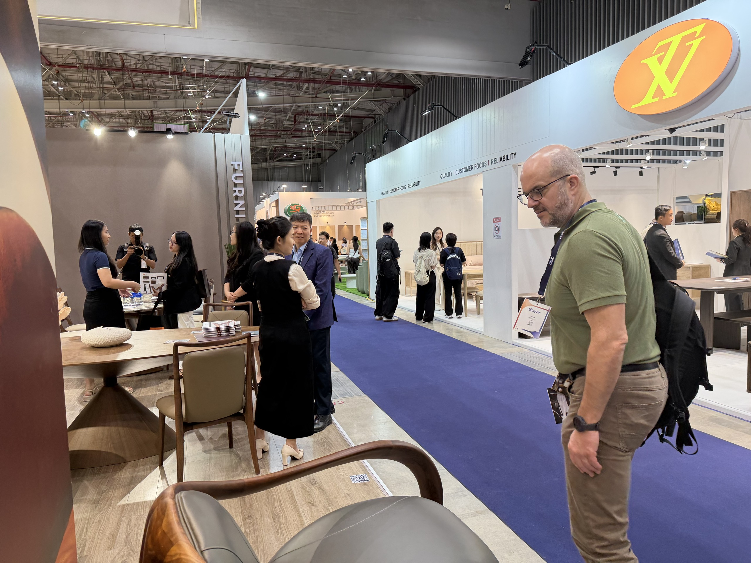 Ngành gỗ nội thất Việt Nam phải nâng tầm từ 'made in' lên 'made by Vietnam' 3 ngành gỗ - Ảnh 4.