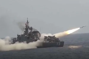 Tàu chiến Iran chìm ngoài khơi Sri Lanka