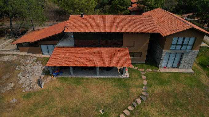 Căn biệt thự El Mencho ở cùng người tình trong Câu lạc bộ Đồng quê Tapalpa, bang Jalisco. Ảnh: AFP