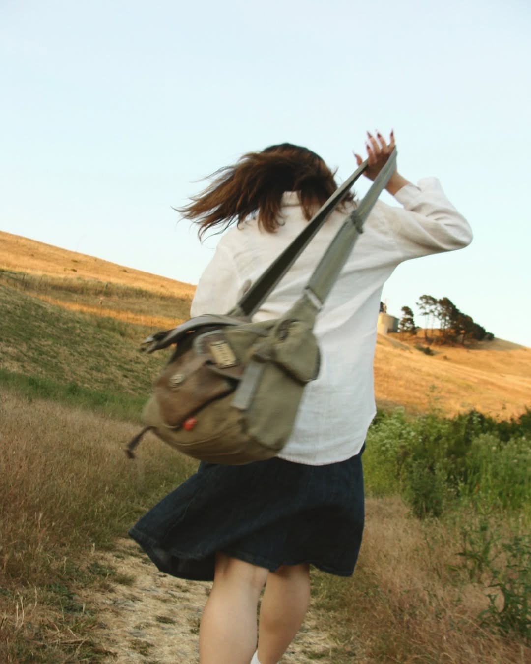 1772665367 539 Than thai gay bao toan cau gu thoi trang dinh