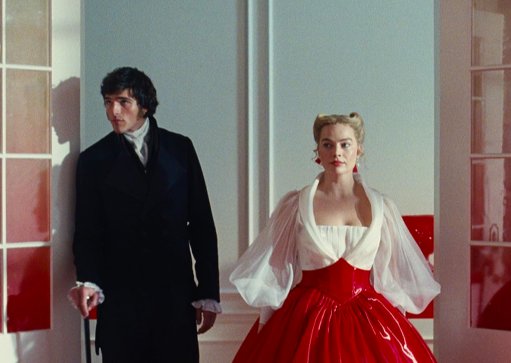 “Đồi gió hú” 2026: Ngập cảnh nóng, gây tranh cãi từ nội dung đến diễn viên - 2