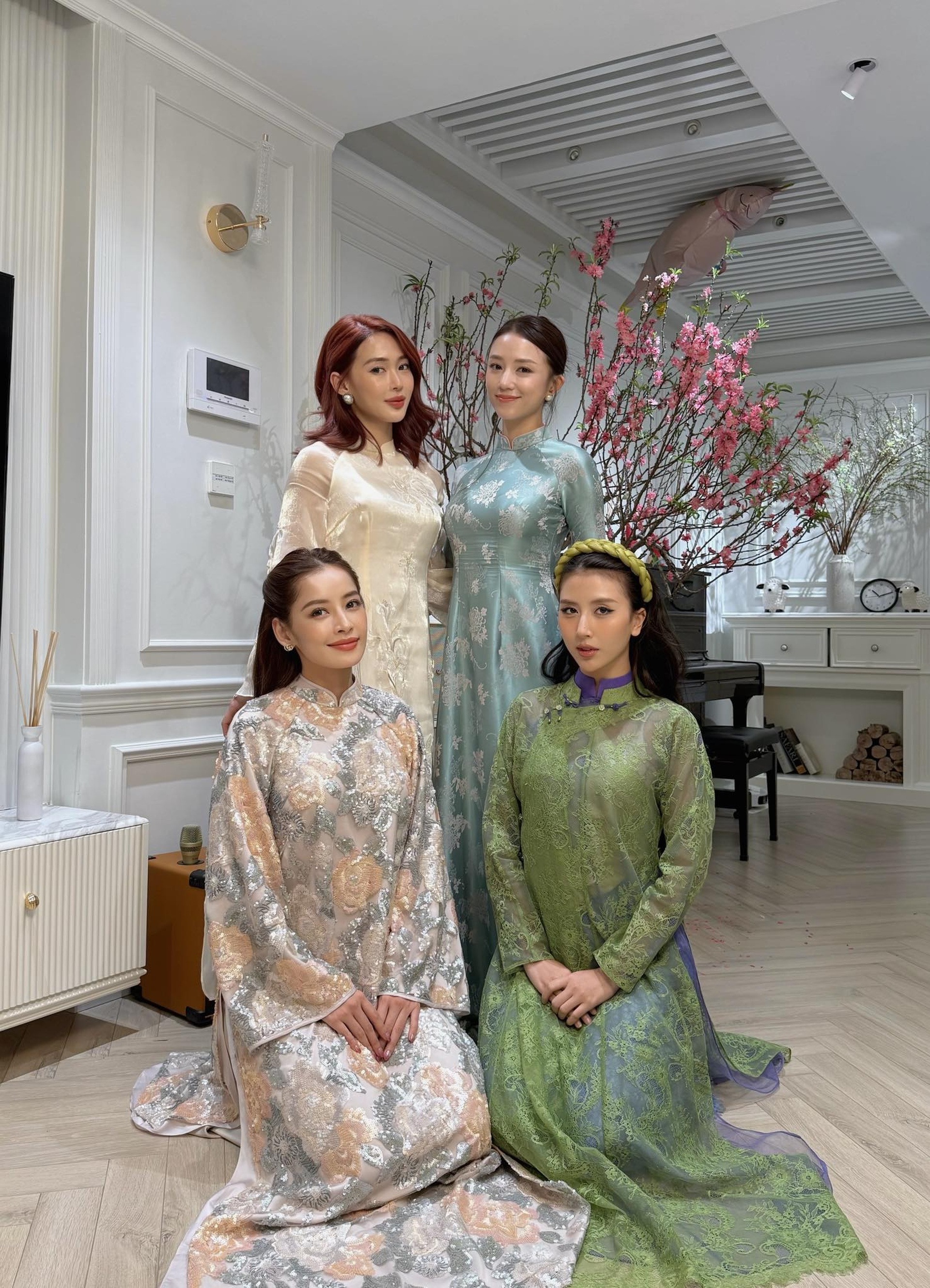 Mỹ nhân Thỏ ơi: Hot girl Hà thành đời đầu, gu thời trang táo bạo tuổi 30  - 18