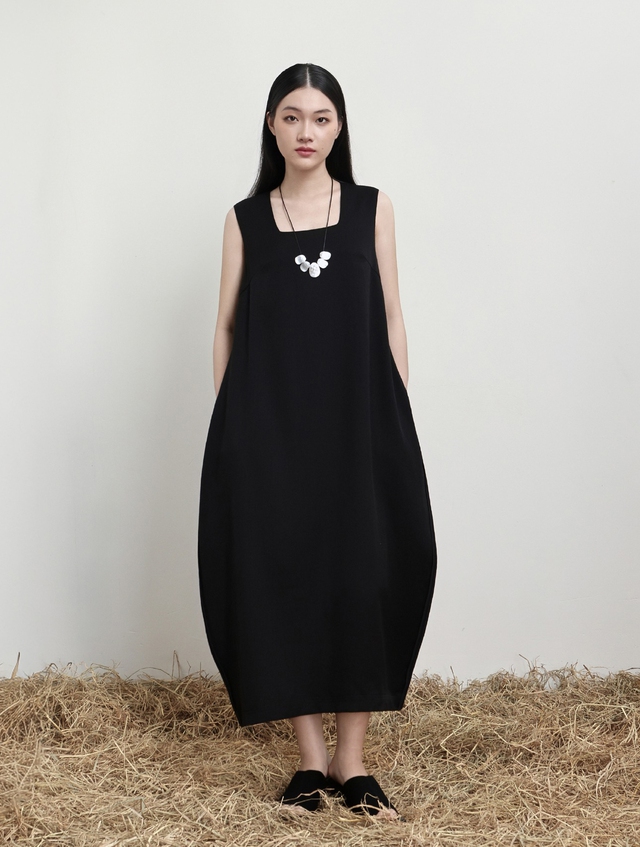 Đầm suông 'lên ngôi' ngày nắng, bí quyết diện đồ thanh thoát đầy phong cách - Ảnh 9.