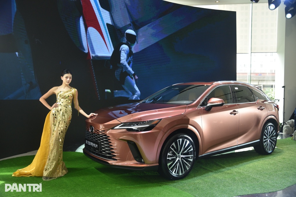 Loạt ô tô giảm giá trong tháng 3, cao nhất 330 triệu đồng - 2