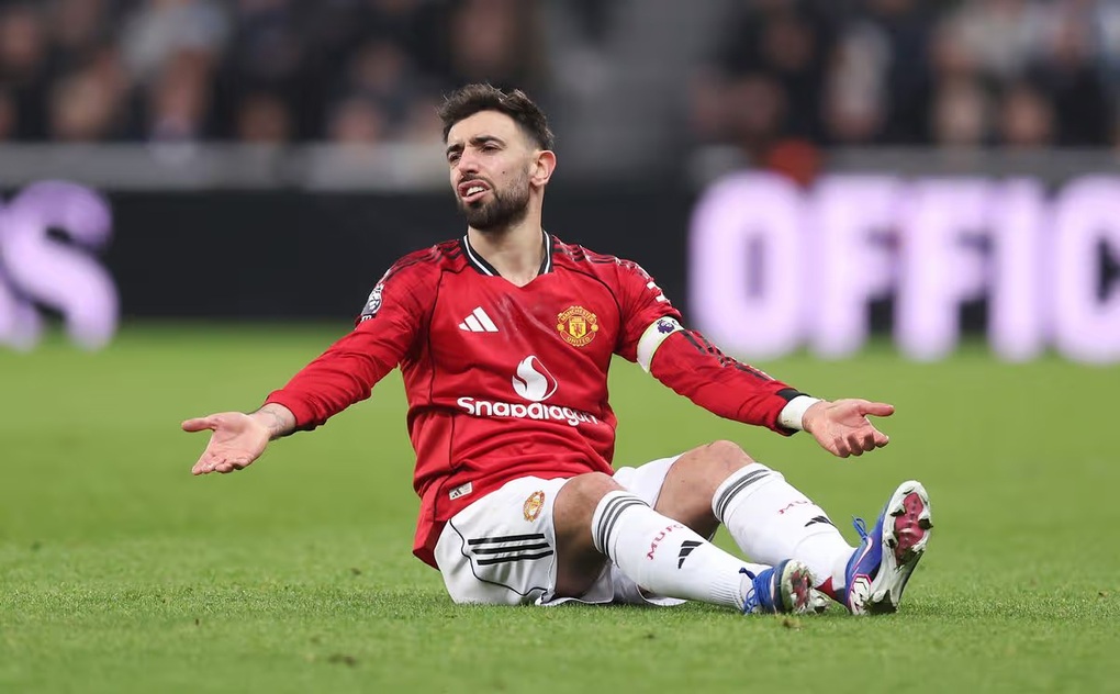 Hơn người cả hiệp, Man Utd vẫn ôm hận trước Newcastle - 2