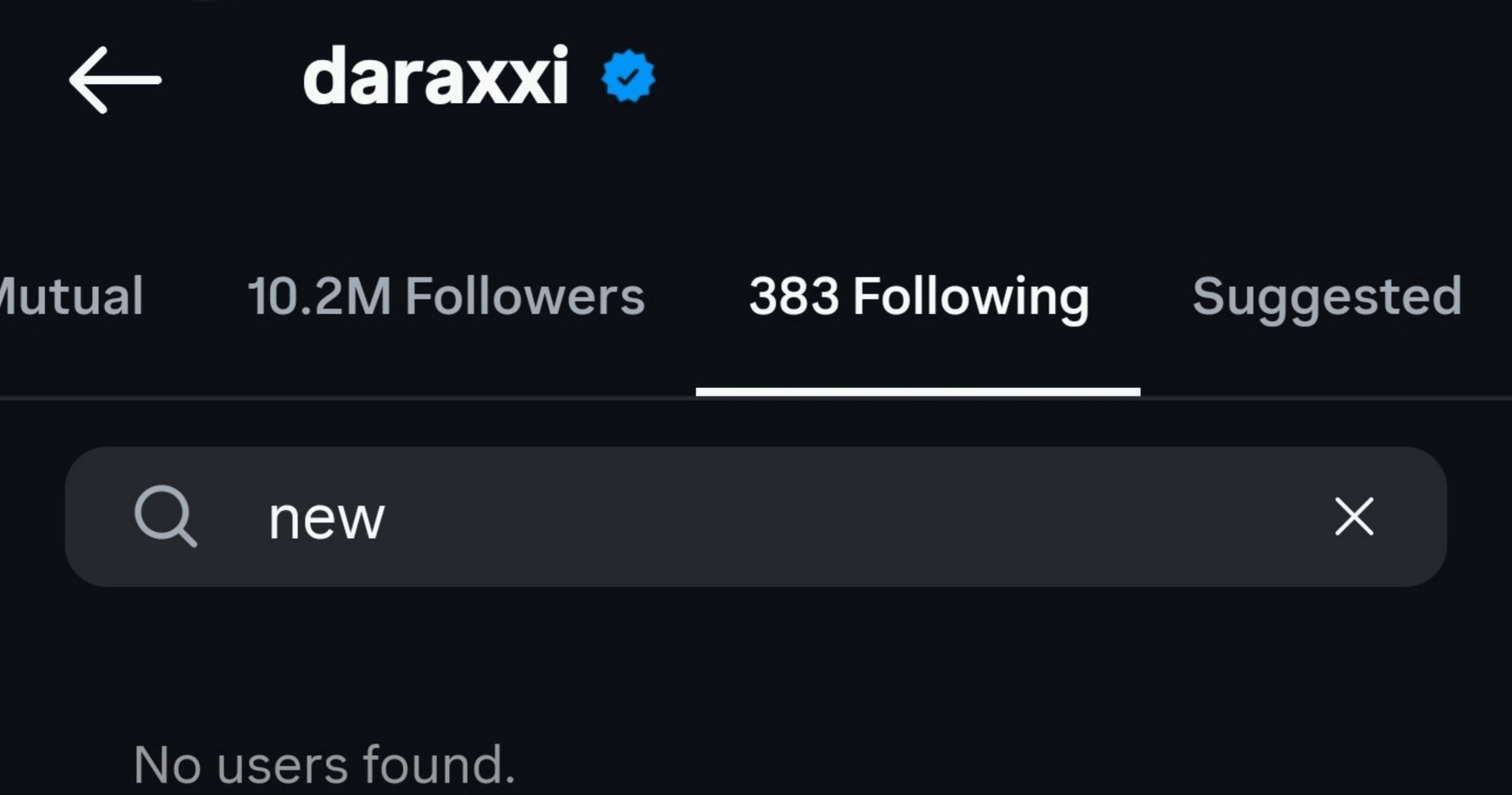 Park Bom bỏ theo dõi 2NE1, 