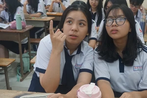 Lo ngại triều cường, lũ quét: Sở GD&ĐT TP.HCM đề nghị xem xét điều chỉnh kế hoạch ngoại khoá